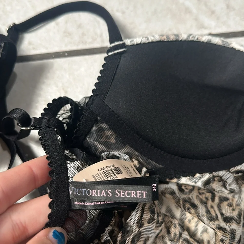 NWT Victoria’s Secret Leopard Print Baby Doll‎ Lingerie